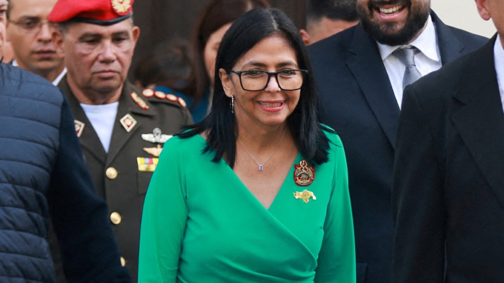 羅德里格斯（Delcy Rodriguez）目前擔任委內瑞拉臨時總統。路透社