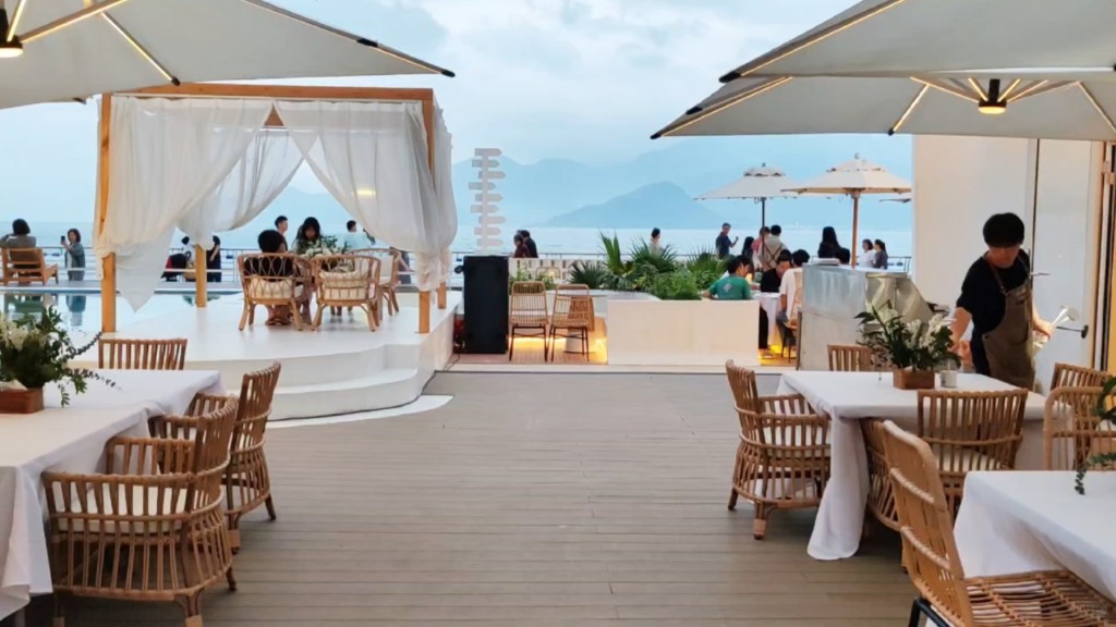 山海咖啡海景餐Bar 最美海灘打卡Cafe