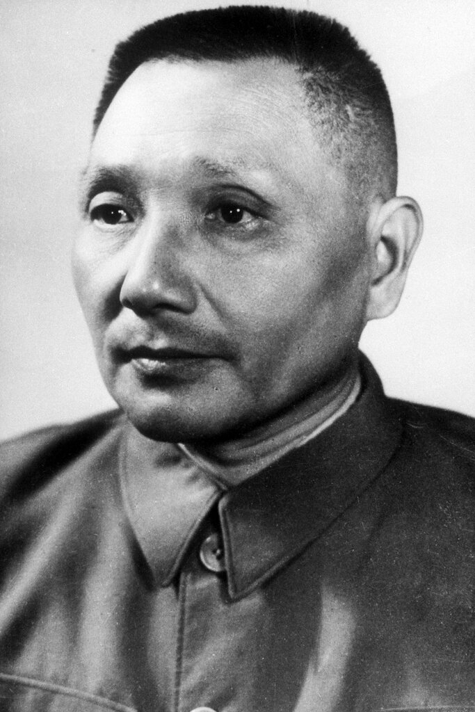 邓小平，摄于1963年。在他成为中国最高领导人之前，就曾提出“发展稀土”的必要性。