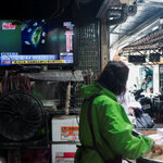 中国在台湾周边举行实弹军事演习