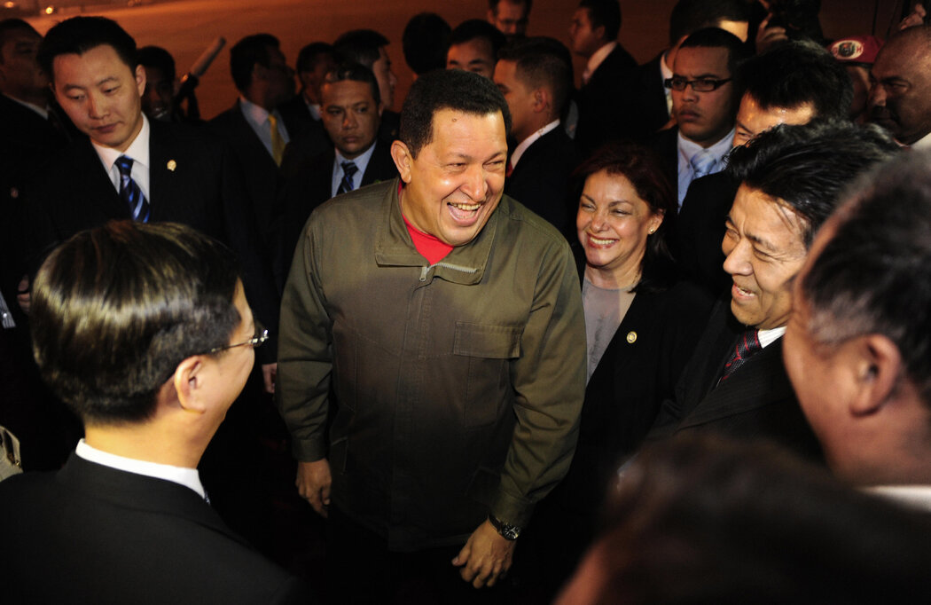 2009年，时任委内瑞拉领导人乌戈·查韦斯访问北京。