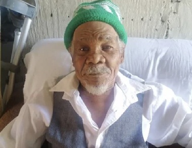 100년 넘게 담배 피운 121세 노인, 생일날 세상 떠나…장수 비결은?