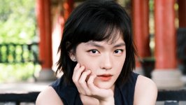 22岁女演员文淇遭陌生男子骚扰围堵逼到角落，工作室回应