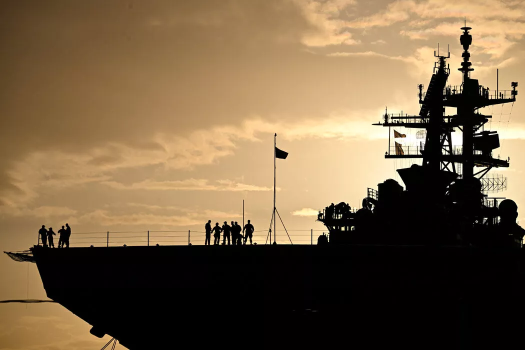 突袭委内瑞拉，美军直升机曾经历惊险一刻