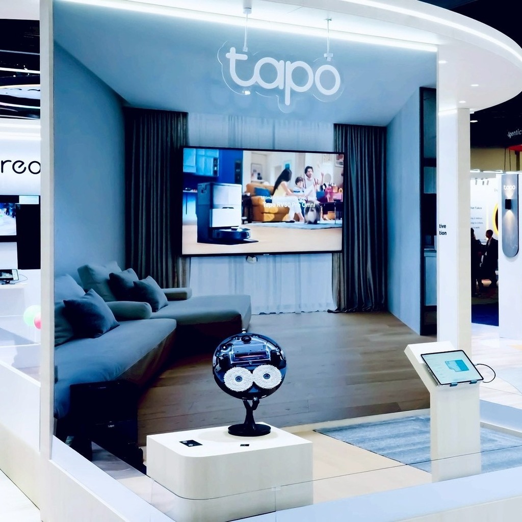 除了網絡系統和智能助理之外,TP-Link 還發表具備 15,000Pa 吸力與 DeepEdge 智慧拖地技術的旗艦全能掃拖機械人「Tapo RV50 Pro Omni」。