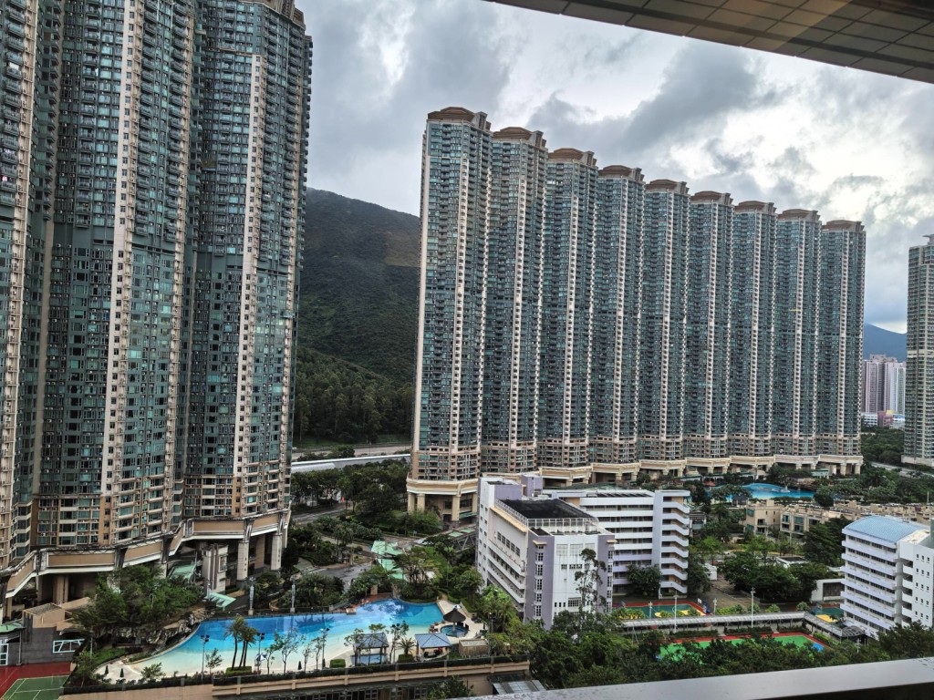 東涌屋苑昇薈7座中層D室,實用面積671方呎,現以790萬放盤。 東涌屋苑昇薈7座中層D室,實用面積671方呎,現以790萬放盤。