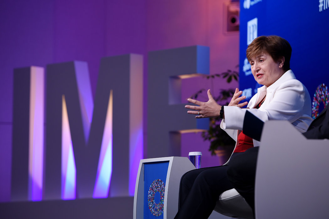 国际货币基金组织总裁克里斯塔利娜·格奥尔基耶娃周二在华盛顿发表讲话。