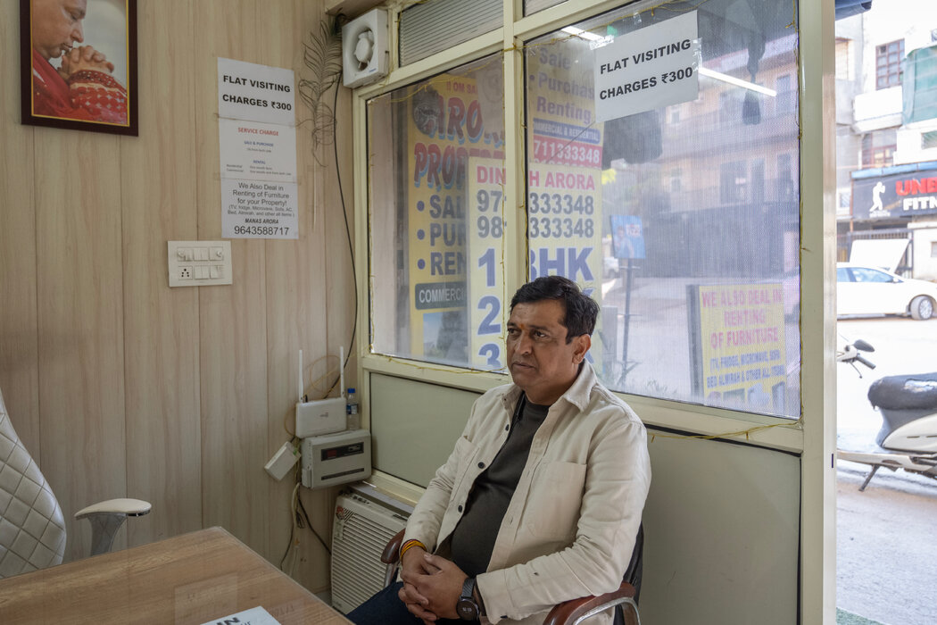 中介迪内什·阿罗拉表示,房东认为出租给女性有风险。