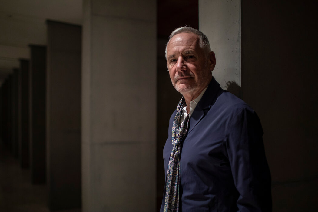 马克·坎贝尔。