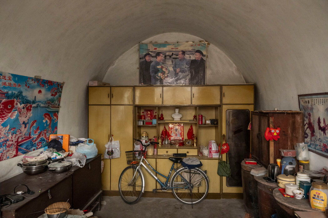 大寨一處在半山腰開鑿的窯洞,與當地許多傳統民居相似。